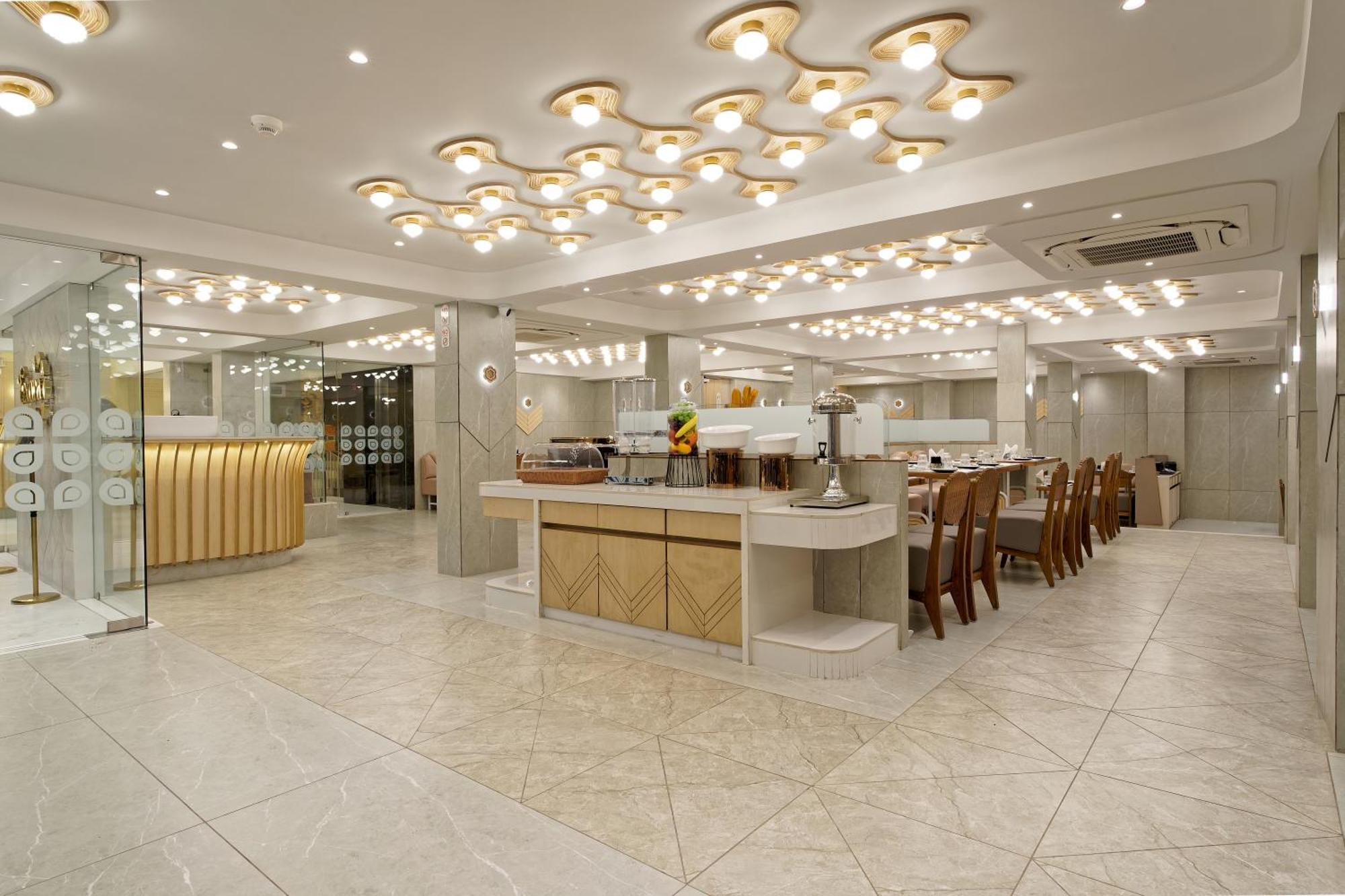 אחמדאבאד Exora Inn מראה חיצוני תמונה